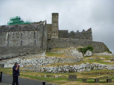 200606181146-PICT0029-OutsideCashel.jpg