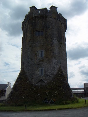 200606271536-PICT0256-NewTownCastle.jpg