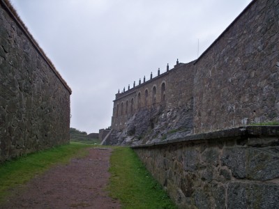 200907272015-100_0305_CarlstadFortressinMarstrand.jpg