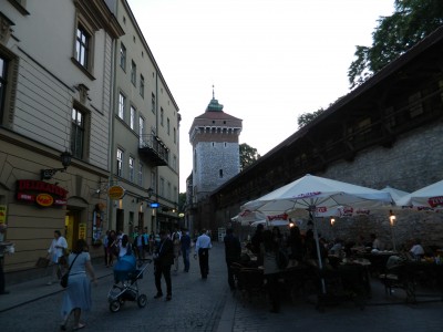 201205202021-Krakow_Streets-DSCN0032.jpg