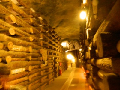 201205211234-Wieliczka_Salt_Mine-DSCN0085.jpg