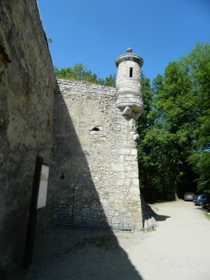 201205221440-Pieskowa_Skala-DSCN0265.jpg