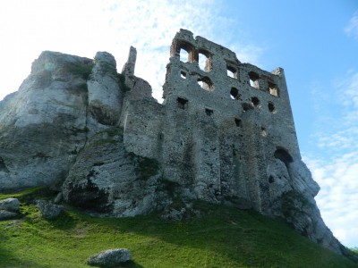 201205230844-Ogrodzieniec_Castle-DSCN0284.jpg