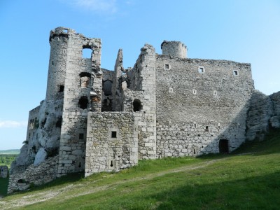 201205230850-Ogrodzieniec_Castle-DSCN0290.jpg