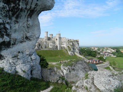 201205230857-Ogrodzieniec_Castle-DSCN0296.jpg