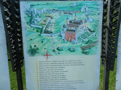 201205230908-Ogrodzieniec_Castle-DSCN0303.jpg