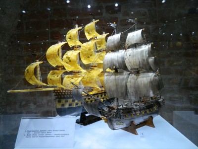 201206051057-Gdansk_Amber_Museum-DSCN0895.jpg