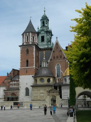 201206081057-Krakow_Wawel-DSCN0998.jpg