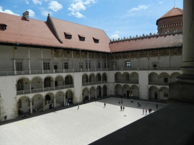 201206081829-Krakow_Wawel-DSCN1010.jpg