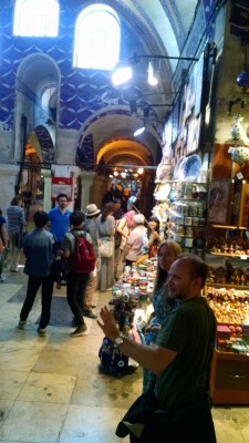 201506121324-00033-IMG-GrandBazaar.jpg