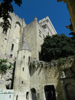 201508251202-00525-DSCN2800-Avignon.jpg