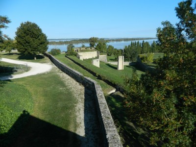 201509060955-00191-DSCN3272-Blaye.jpg