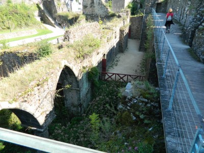 201509091200-00380-DSCN3461-Fougeres.jpg