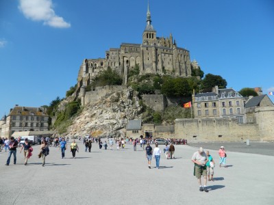 201509091540-00392-DSCN3473-MontStMichel.jpg