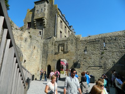 201509091542-00393-DSCN3474-MontStMichel.jpg