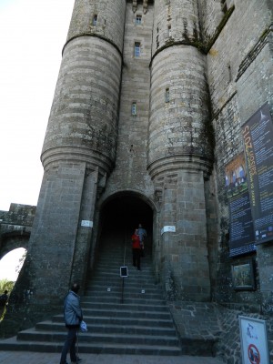 201509091551-00399-DSCN3480-MontStMichel.jpg