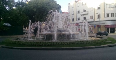 201606032100-00718-IMG_Viseu_fountain.jpg