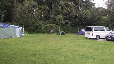 201708230906-00786-IMG_LLanfarfetchen_Camping.jpg