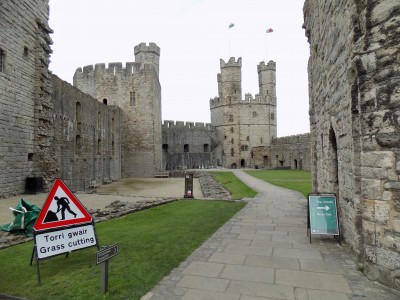 201708240937-00306-DSCN5209_Caernarfon_Castle.jpg