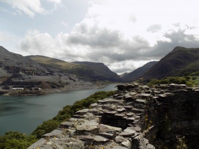 201708241230-00346-DSCN5249_Dolbadarn_Castle.jpg