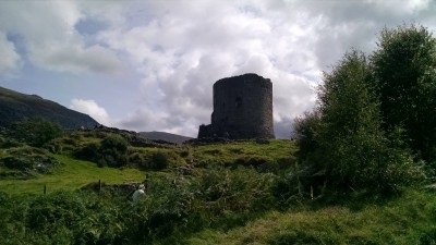 201708241237-00830-IMG_Dolbadarn_Castle.jpg