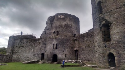 201708281057-00869-HDR_Cilgerran_Castle.jpg