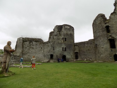 201708281100-00392-DSCN5295_Cilgerran_Castle.jpg