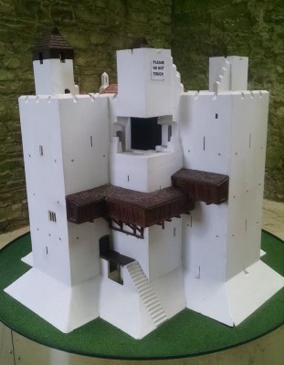 201709021345-00971-IMG_Trim_Castle_Model.jpg