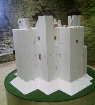 201709021346-00974-IMG_Trim_Castle_Model.jpg