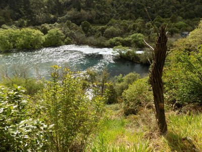 201810281628-00029-DSCN6610_Huka_Falls.jpg