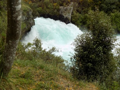 201810281644-00032-DSCN6614_Huka_Falls.jpg