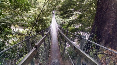 201811041230-00333-HDR_Rivendell_Bridge.jpg