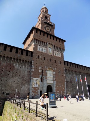 201905091506-00053-DSCN6819_Sforzesco_Castle.jpg