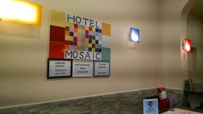 201905171917-00691-IMG_hostel_mosaic.jpg