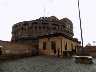 201905181100-00203-DSCN6969_Castel_Sant_Angelo.jpg