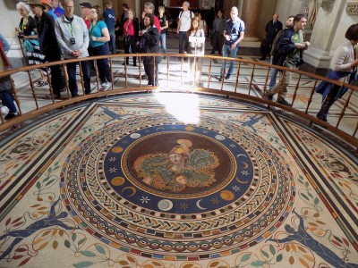 201905201009-00341-DSCN7108_Vatican_Museum.jpg