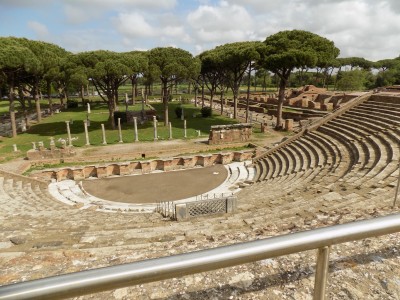 201905210948-00429-DSCN7196_Ostia_Antica.jpg