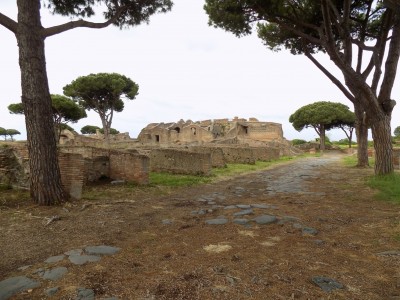 201905211006-00442-DSCN7209_Ostia_Antica.jpg