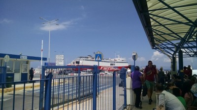 201906061429-00342-IMG_Paros_Ferry.jpg